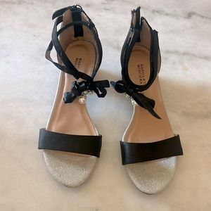 Badgley Mischka heels